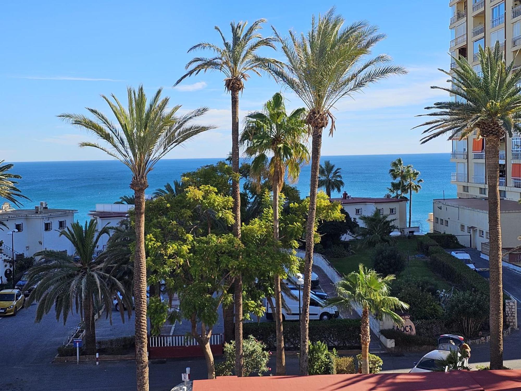Pueblo Blanco Sea View Apartment By Namaste Elite Torremolinos Luaran gambar